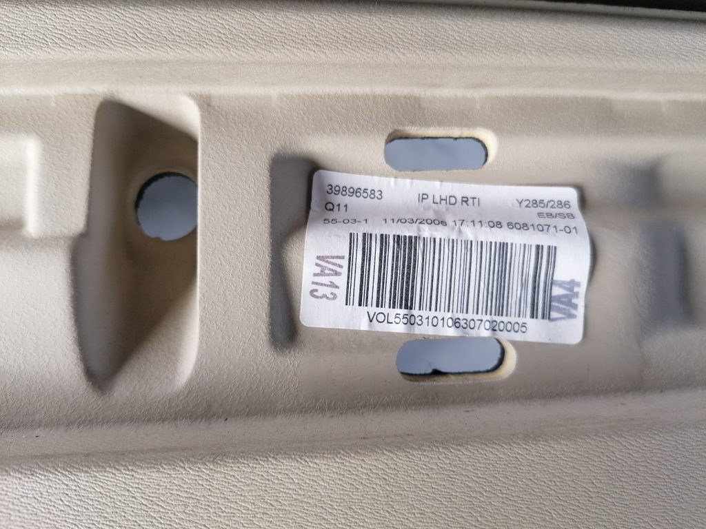 Mērinstrumentu panelis priekš VOLVO S80 2007 GREY 5 Mērinstrumentu panelis priekš VOLVO S80 2007 GREY