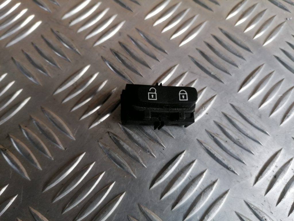 Atvēršanas/aizvēršanas poga priekš VOLVO S80 2007 GREY 2 Atvēršanas/aizvēršanas poga priekš VOLVO S80 2007 GREY