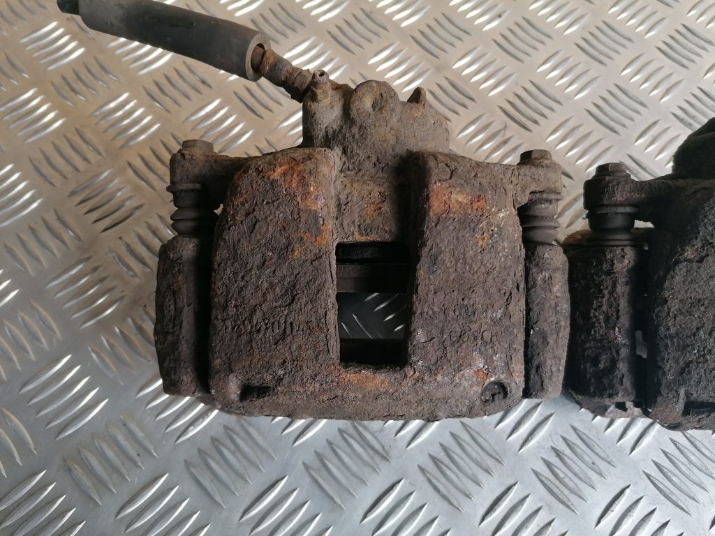 Priekšējais labais suports priekš CITROEN C4 2006 2 Priekšējais labais suports priekš CITROEN C4 2006