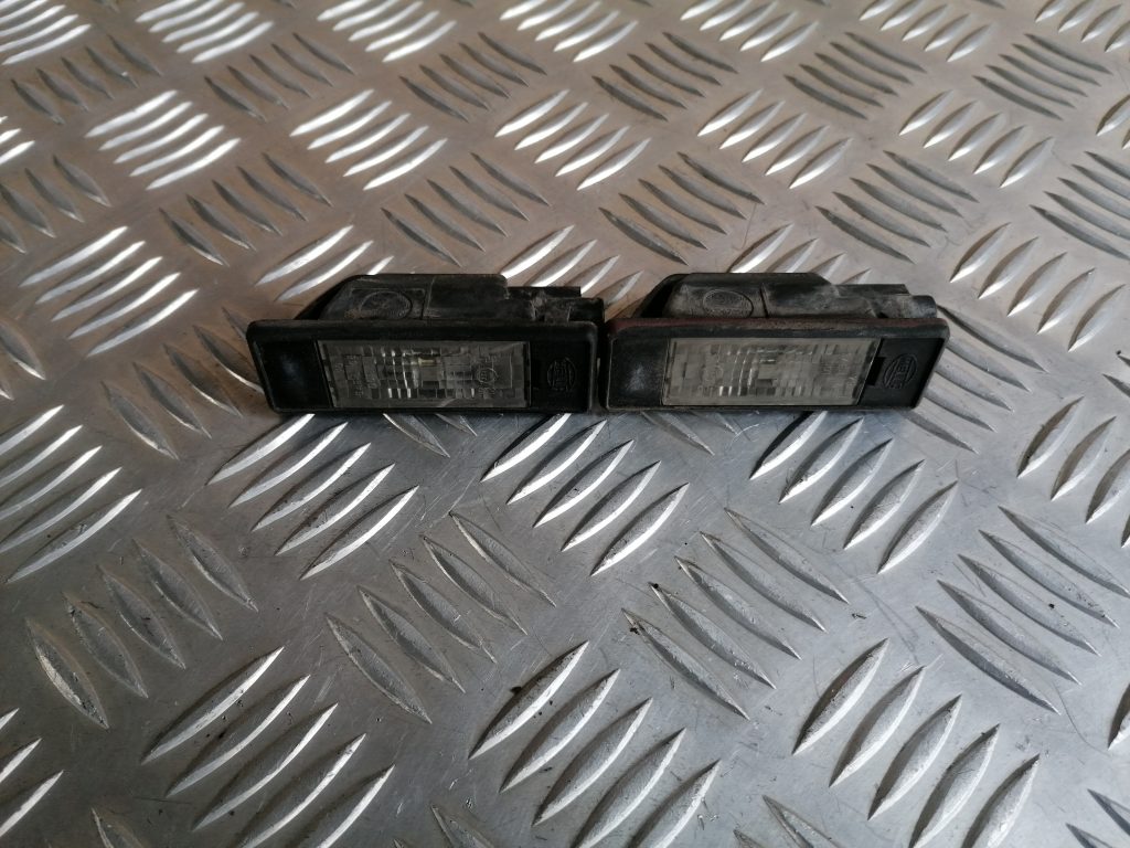 Numura zīmes apgaismojums priekš CITROEN C4 2006 2 Numura zīmes apgaismojums priekš CITROEN C4 2006