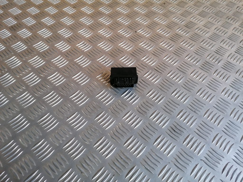 Degvielas sūkņa releja priekš CITROEN C4 2006 1 Degvielas sūkņa releja priekš CITROEN C4 2006