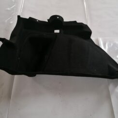 Bagāžnieka nodalījuma sānu apdare priekš CITROEN C4 2006