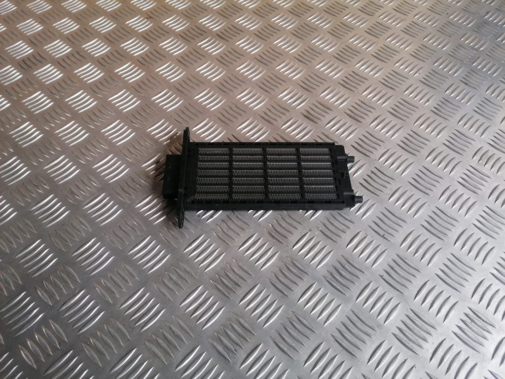 Papildus autonoma elektriskais sildītājs priekš HYUNDAI I30 2012