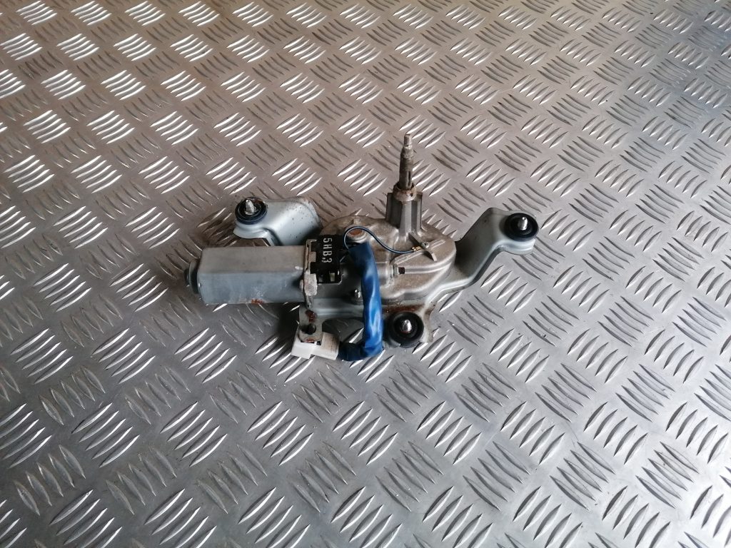 Aizmugurējā stikla tīrītāja motors priekš HYUNDAI I30 2012 1 Aizmugurējā stikla tīrītāja motors priekš HYUNDAI I30 2012