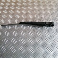 Aizmugurējā loga tīrītāja slotiņa priekš HYUNDAI I30 2012