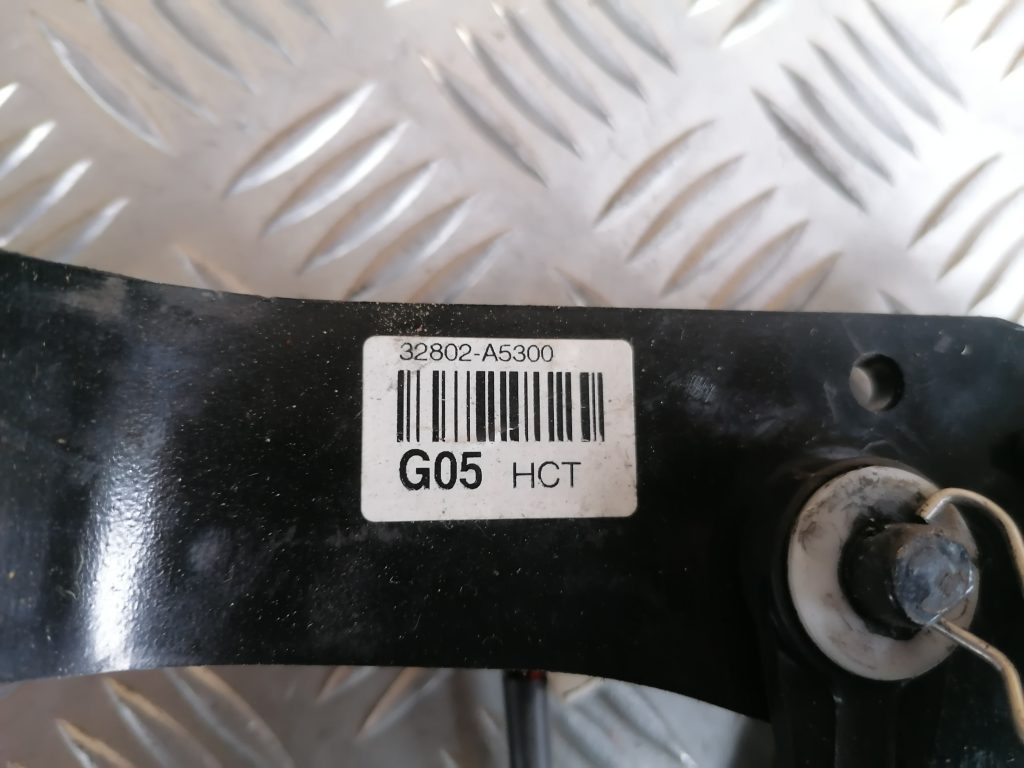 Sajūga pedālis priekš HYUNDAI I30 2012 4 Sajūga pedālis priekš HYUNDAI I30 2012