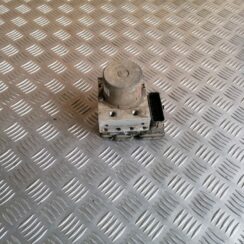 ABS bloks priekš HYUNDAI I30 2012