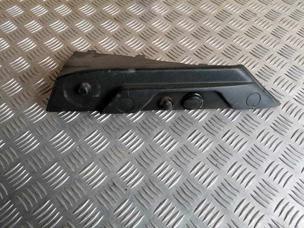 Bagāžnieka žalūziju sliedes priekš HYUNDAI I30 2012