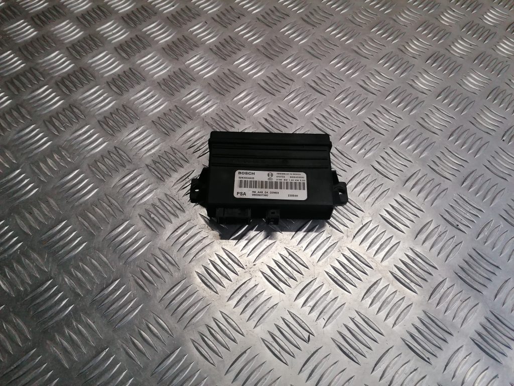 Parkošanās devēju vadības bloks priekš CITROEN PICASSO 2007 1 Parkošanās devēju vadības bloks priekš CITROEN PICASSO 2007