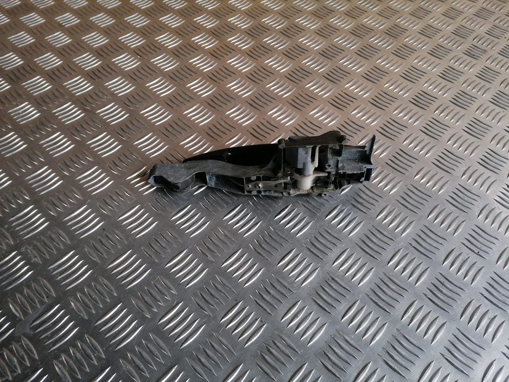 Aizmugurējāis labais durvju rokturis priekš CITROEN PICASSO 2007