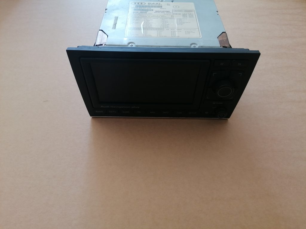 CD/DVD/Navigācijas bloks priekš AUDI A4 2008 AVANT 4 CD/DVD/Navigācijas bloks priekš AUDI A4 2008 AVANT