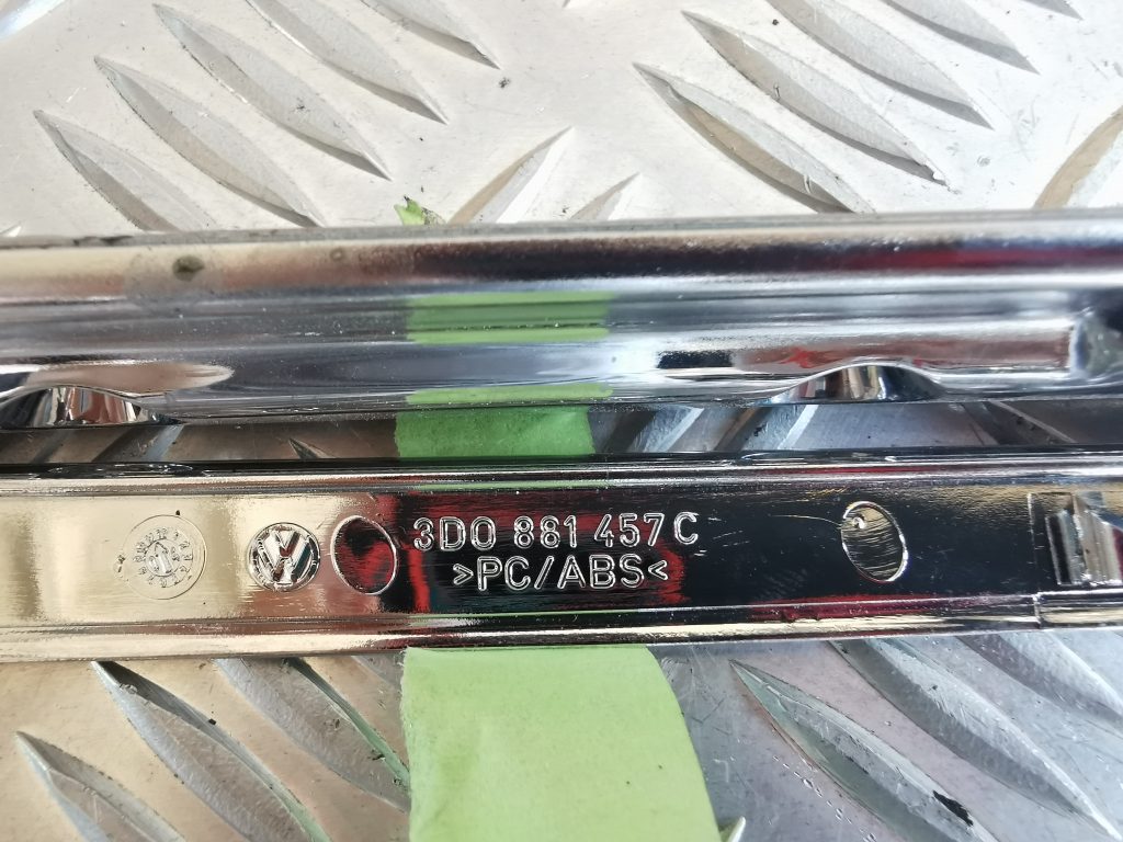 Sēdekļa uzlika, pa kreisi priekš VW PHAETON 2005 3 Sēdekļa uzlika, pa kreisi priekš VW PHAETON 2005