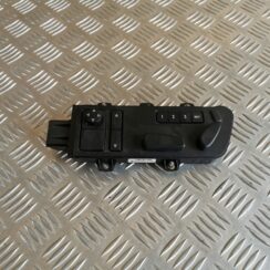 Sēdekļa regulēšanas poga priekš VW PHAETON 2005