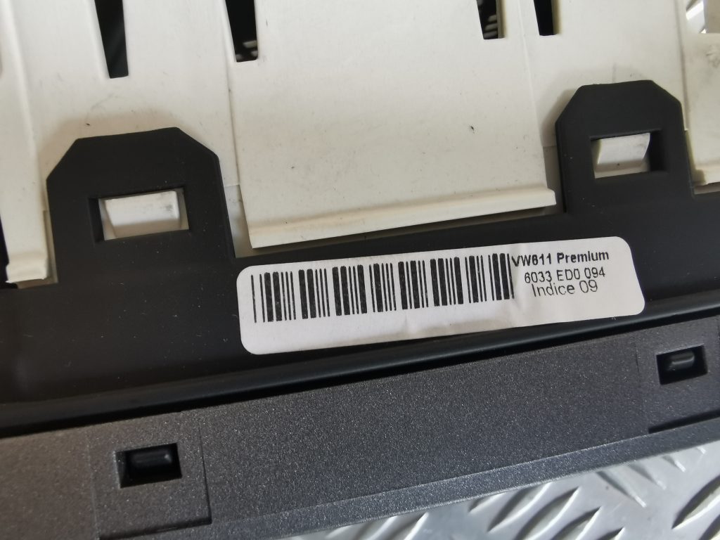 Spidometrs priekš VW PHAETON 2005 5 Spidometrs priekš VW PHAETON 2005