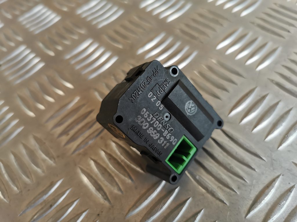 Apsildes sistēmas aktuators priekš VW PHAETON 2005 3 Apsildes sistēmas aktuators priekš VW PHAETON 2005