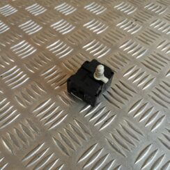 Apsildes sistēmas aktuators priekš VW PHAETON 2005