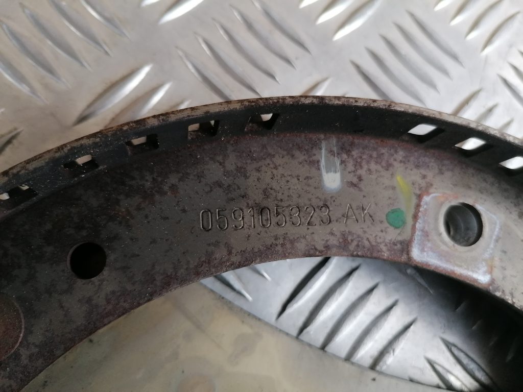 Spararats priekš VW PHAETON 2005 2 Spararats priekš VW PHAETON 2005