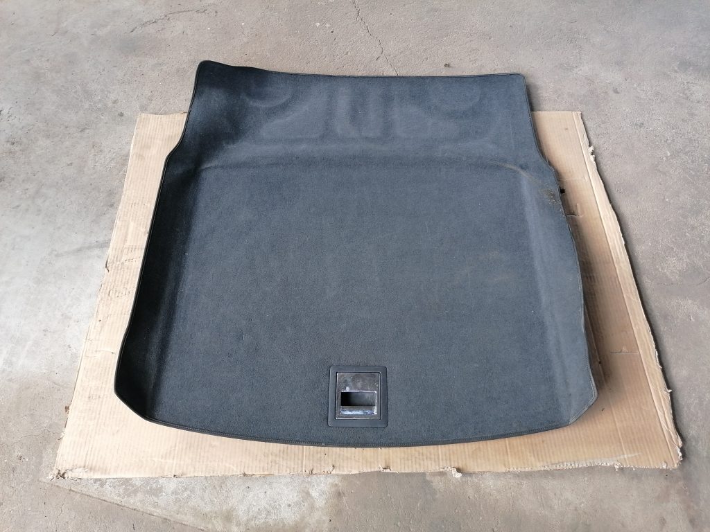 Bagāžnieka grīda priekš VW PHAETON 2005 1 Bagāžnieka grīda priekš VW PHAETON 2005