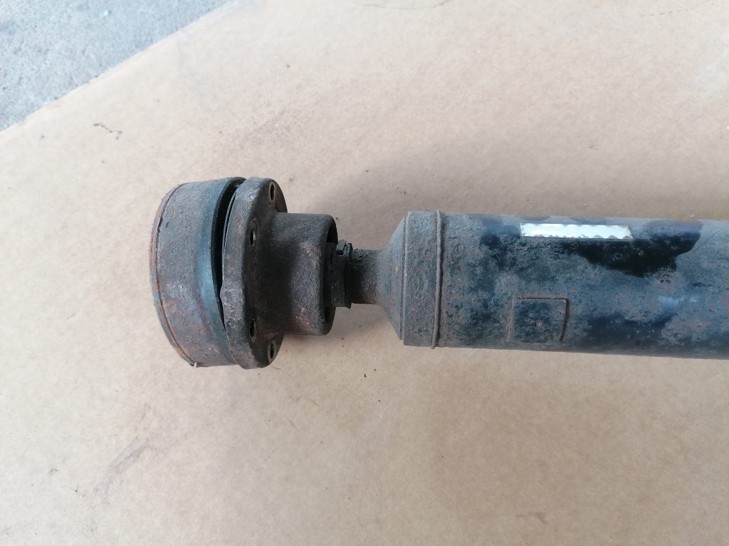 Kardāns priekš VW PHAETON 2005 3 Kardāns priekš VW PHAETON 2005