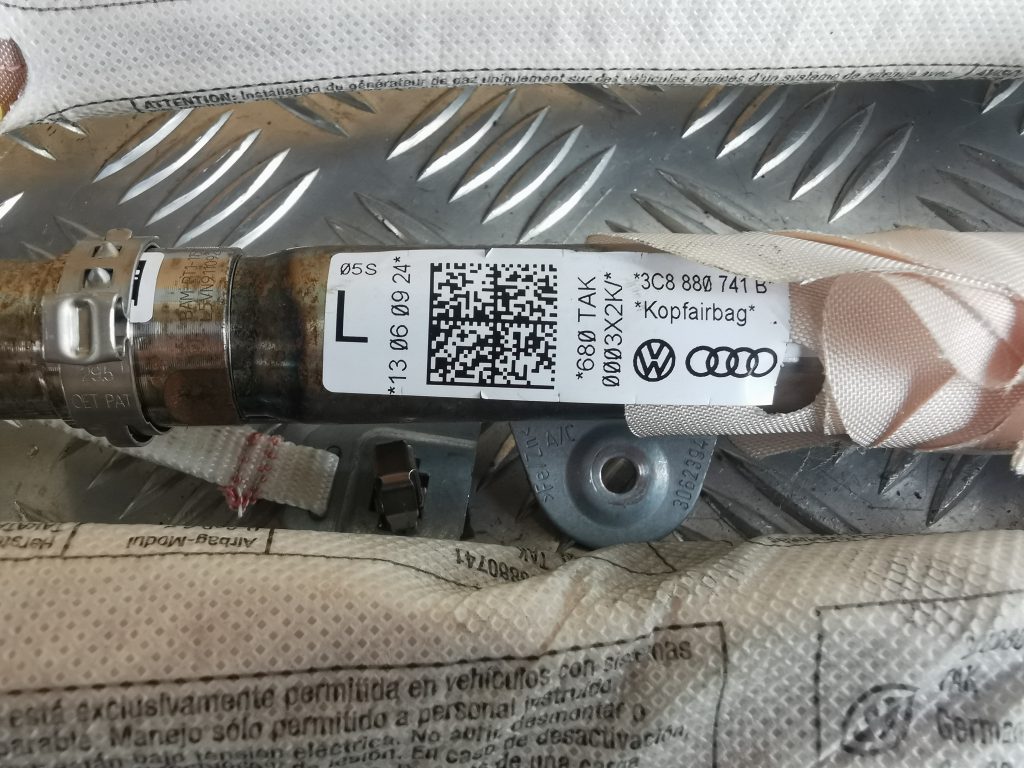 Griestu drošības spilvens, pa kreisi priekš VW PASSAT CC 2009