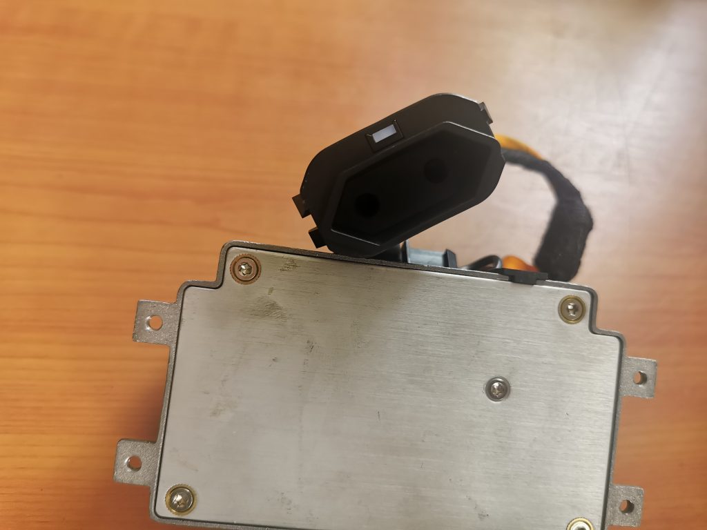 Strāvas pārveidotājs priekš VW PASSAT CC 2009