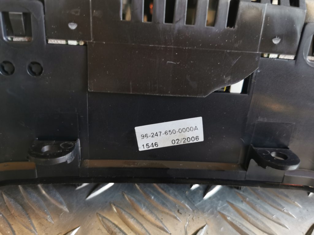 Spidometrs priekš AUDI A6 1998 6 Spidometrs priekš AUDI A6 1998