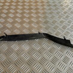 Aizmugurēja bufera kronšteins priekš AUDI A6 1998