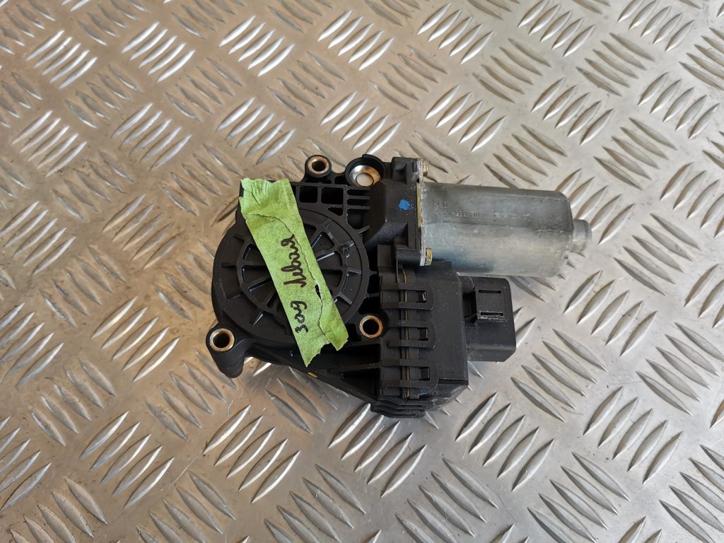 Elektrisko stiklu motors priekš AUDI A6 1998