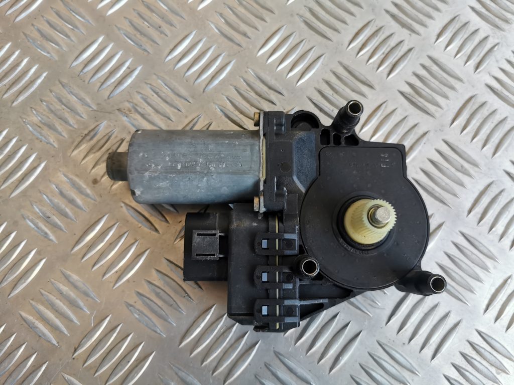 Elektrisko stiklu motors priekš AUDI A6 1998