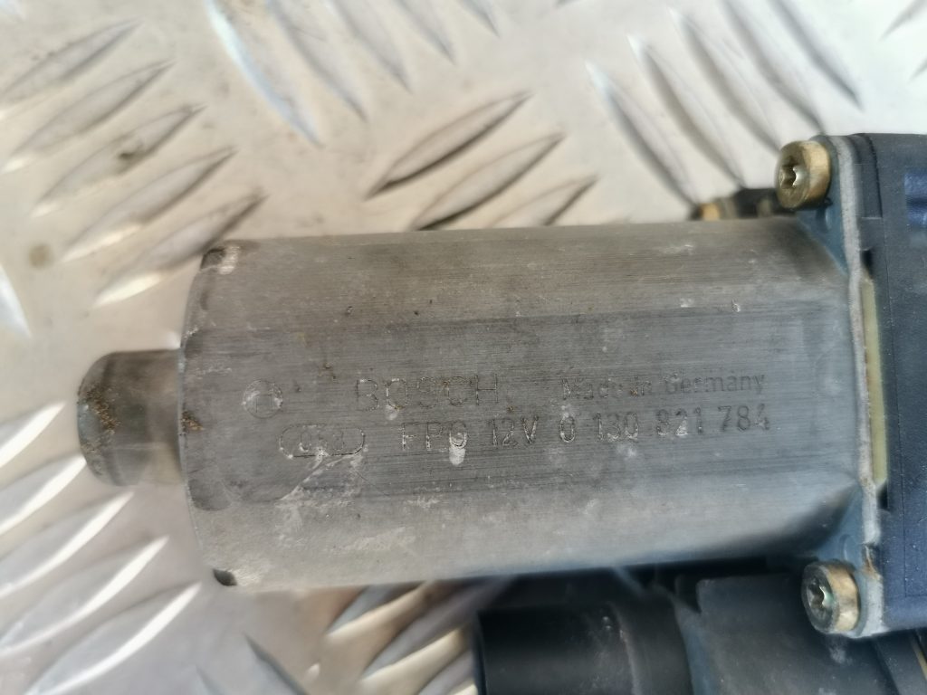 Elektrisko stiklu motors priekš AUDI A6 1998