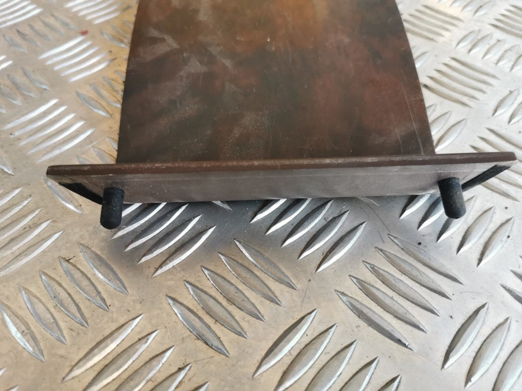 Dekoratīvs rāmis pārnesumu selektoram priekš AUDI A6 1998