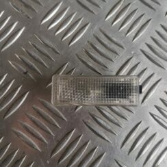 Apgaismojums durvju apdarē priekš LAND ROVER FREELANDER 2007