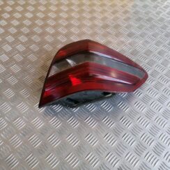 Aizmugurējais labais lukturis priekš MERCEDES BENZ ML320 2005 BLACK