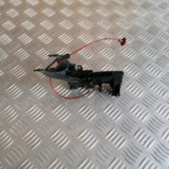 Degvielas tvertnes vāka slēdzene priekš MERCEDES BENZ ML320 2005 BLACK