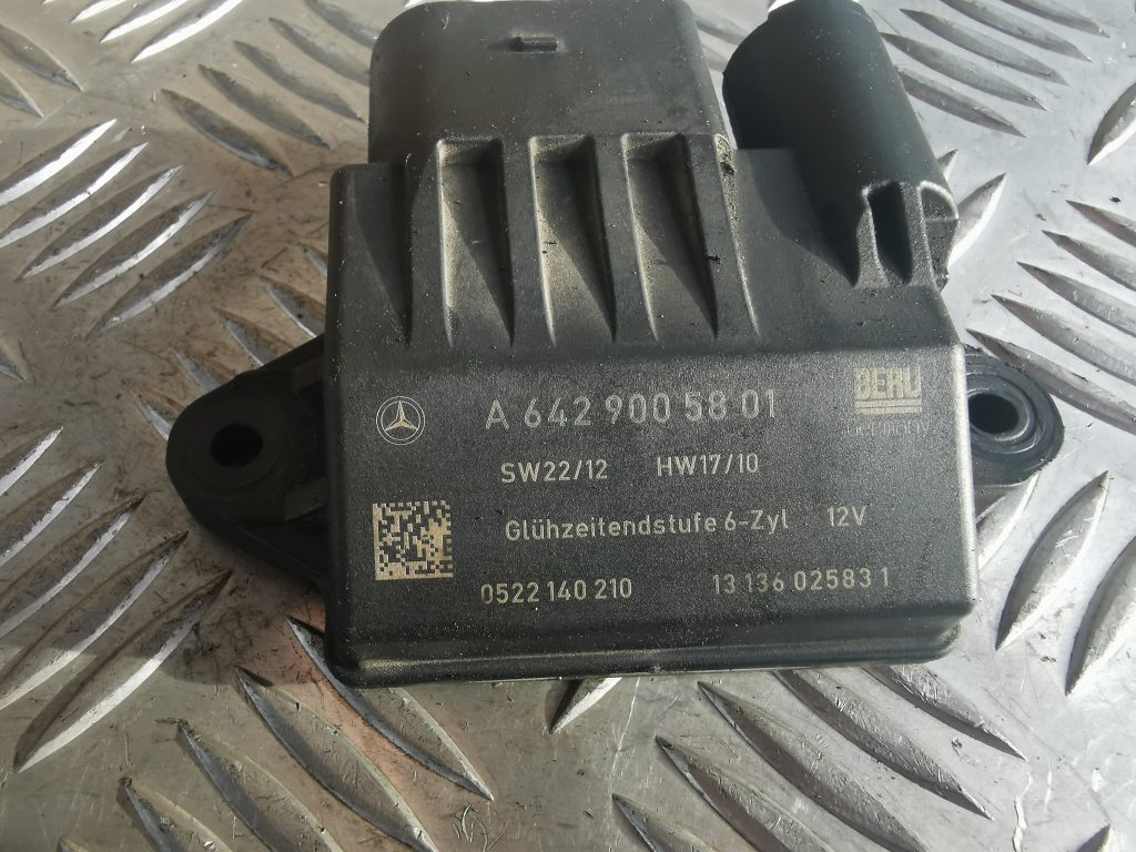 Kvēlsveču releja priekš MERCEDES BENZ ML320 2005 BLACK