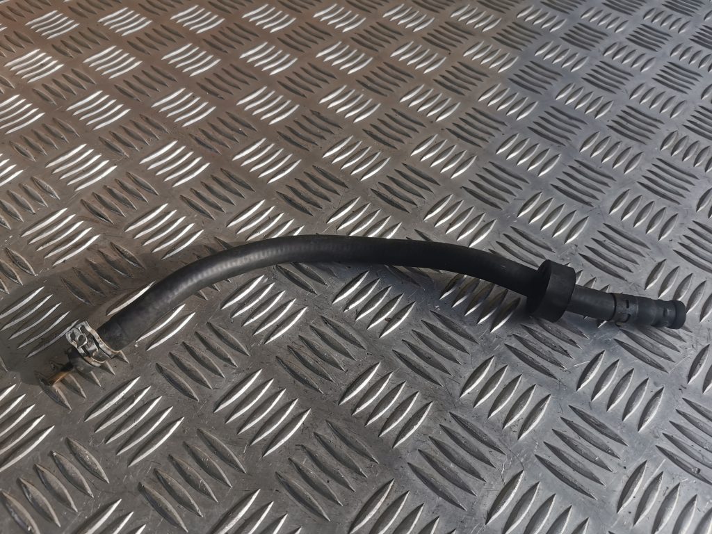 Gumijas šļūtene priekš MERCEDES BENZ ML320 2005 BLACK