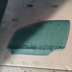 Priekšējo kreiso durvju stikls priekš MERCEDES BENZ ML320 2005 BLACK