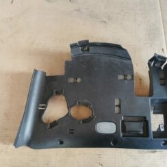 Mērinstrumentu paneļa apakšēja apdare priekš MERCEDES BENZ ML320 2005 BLACK