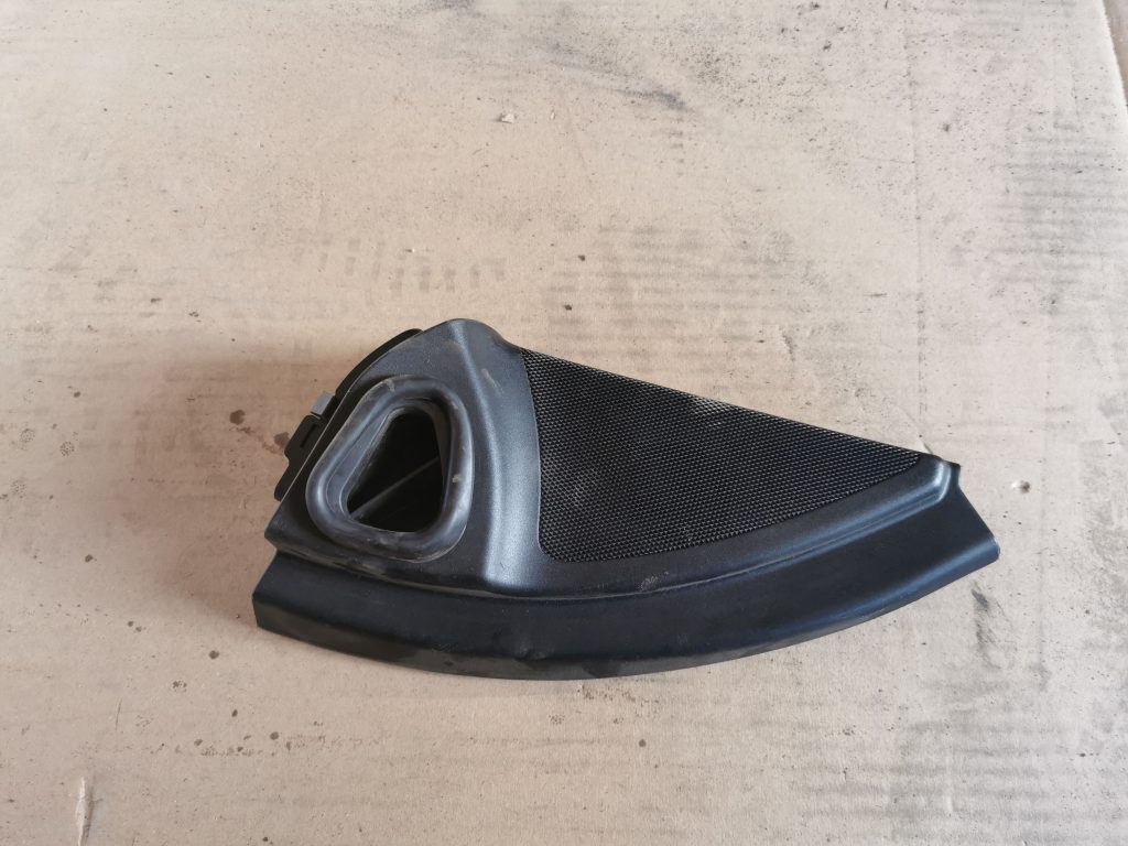 Durvju spoguļa apdares uzlika salonā (bez skaļruņa) priekš MERCEDES BENZ ML320 2005 BLACK