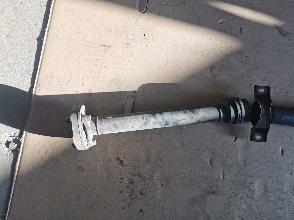 Kardāns priekš MERCEDES BENZ ML320 2005 BLACK 2 Kardāns priekš MERCEDES BENZ ML320 2005 BLACK