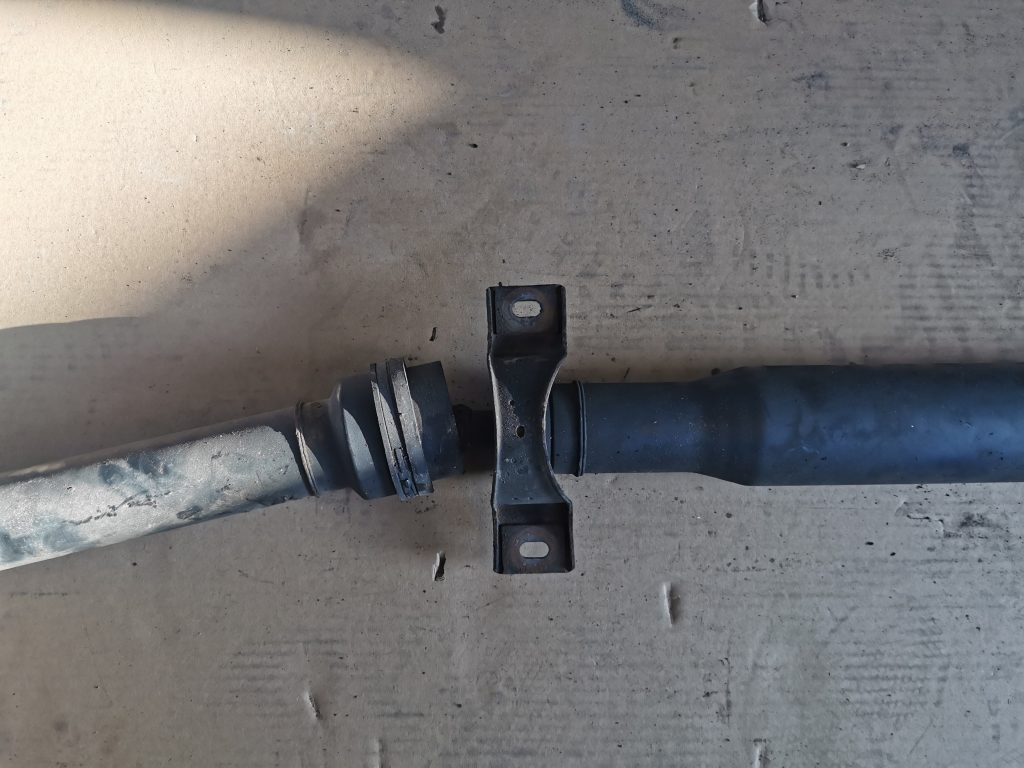 Kardāns priekš MERCEDES BENZ ML320 2005 BLACK 3 Kardāns priekš MERCEDES BENZ ML320 2005 BLACK