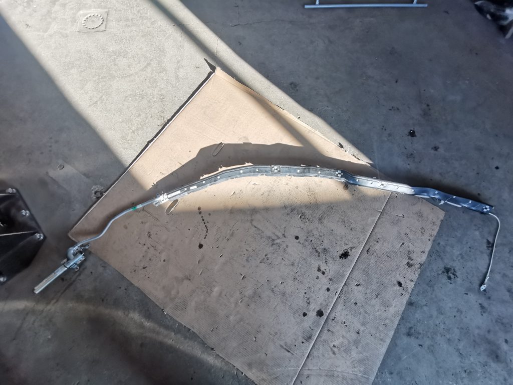 Griestu drošības spilvens, pa labi priekš MERCEDES BENZ ML320 2005 BLACK