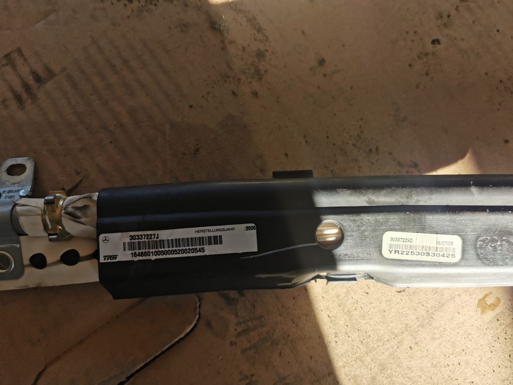 Griestu drošības spilvens, pa labi priekš MERCEDES BENZ ML320 2005 BLACK