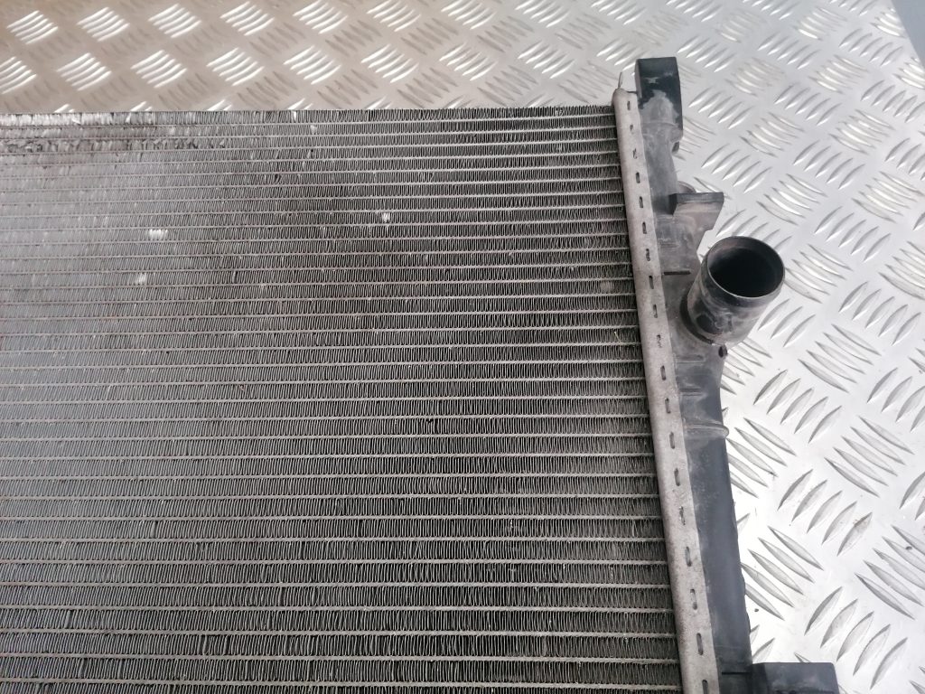 Dzesēšanas radiators priekš DODGE JOURNEY 2008 3 Dzesēšanas radiators priekš DODGE JOURNEY 2008