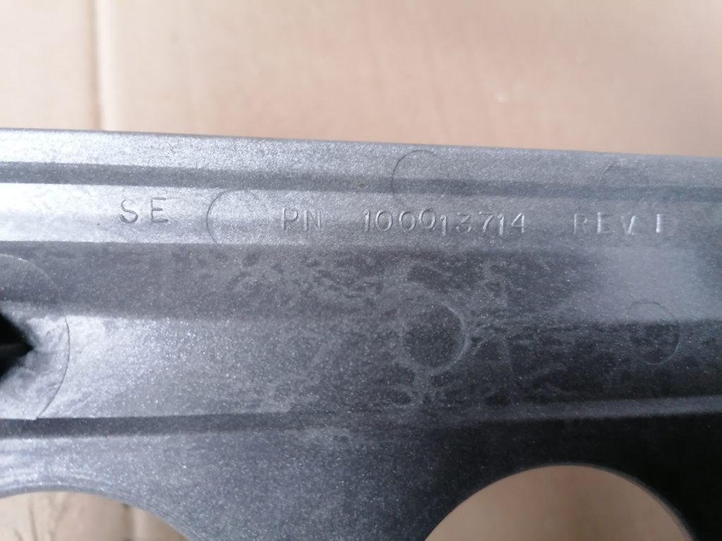 Mērinstrumentu paneļa dekoratīvais rāmis priekš DODGE JOURNEY 2008