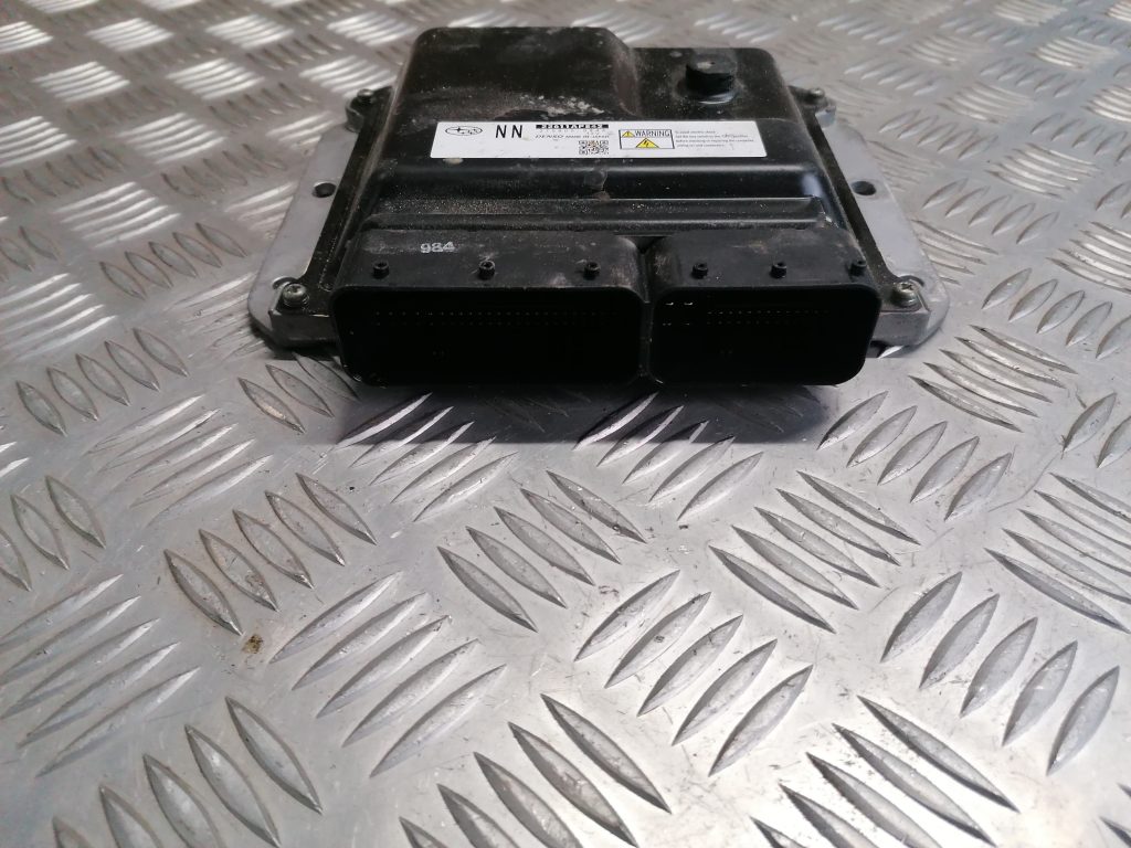 Dzinēja vadības bloks priekš SUBARU LEGACY 2011 3 Dzinēja vadības bloks priekš SUBARU LEGACY 2011