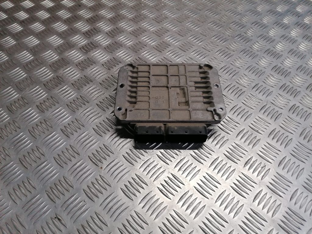 Dzinēja vadības bloks priekš SUBARU LEGACY 2011 2 Dzinēja vadības bloks priekš SUBARU LEGACY 2011