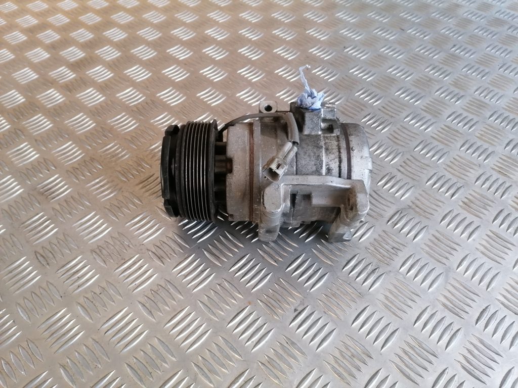 Gaisa kondicioniera kompresors priekš SUBARU LEGACY 2011 2 Gaisa kondicioniera kompresors priekš SUBARU LEGACY 2011