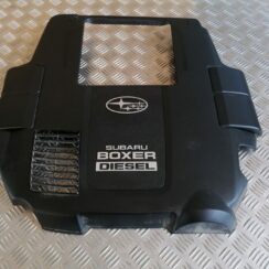Dzinēja dekoratīvais vāks priekš SUBARU LEGACY 2011
