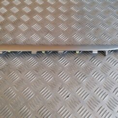 Mērinstrumentu paneļa dekoratīvā uzlika priekš SUBARU LEGACY 2011